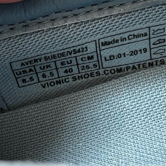 EUC Vionic Peo Avery Slio On Shoe in Light Blue size 8.5 - Picture 8 of 11